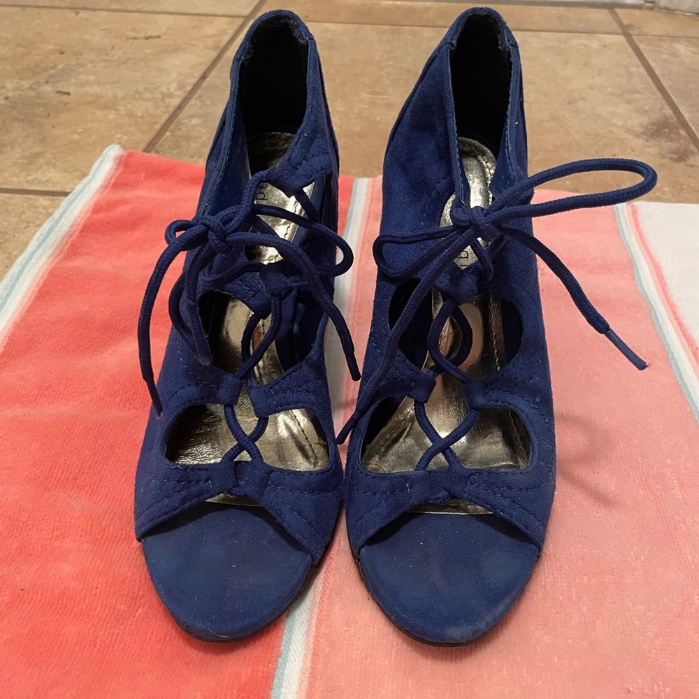 Madden Girl blue fabric lace up heels